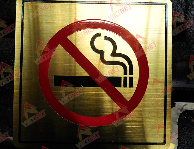 bang-an-mon-kim-loai-no-smoking