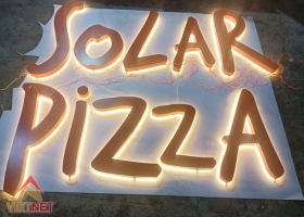 Chữ inox sơn hấp nhiệt cửa hàng SOLAR PIZZA