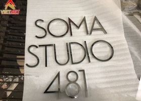 Chữ inox trắng Soma Studio 481