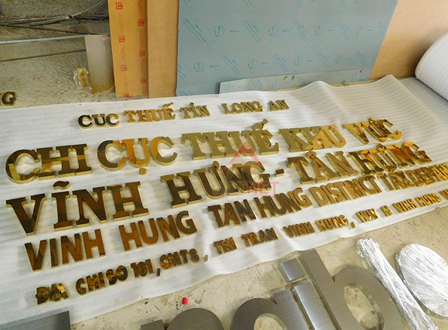 Gia công chữ inox vàng Chi Cục Thuế Vĩnh Hưng - Tân Hưng