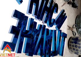 Gia công chữ inox xanh cho công ty dệt may Thủ Đức