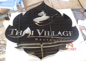 Hộp đèn Logo Nhà Hàng Thai Village