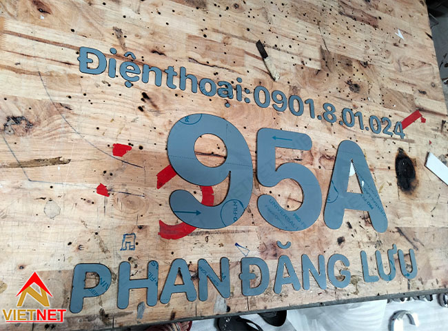 Cắt laser kim loại chuyên nghiệp cho cơ sở 95A Phan Đăng Lưu