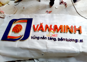 Bảng hiệu chữ inox sơn hấp nhiệt Công ty Văn Minh